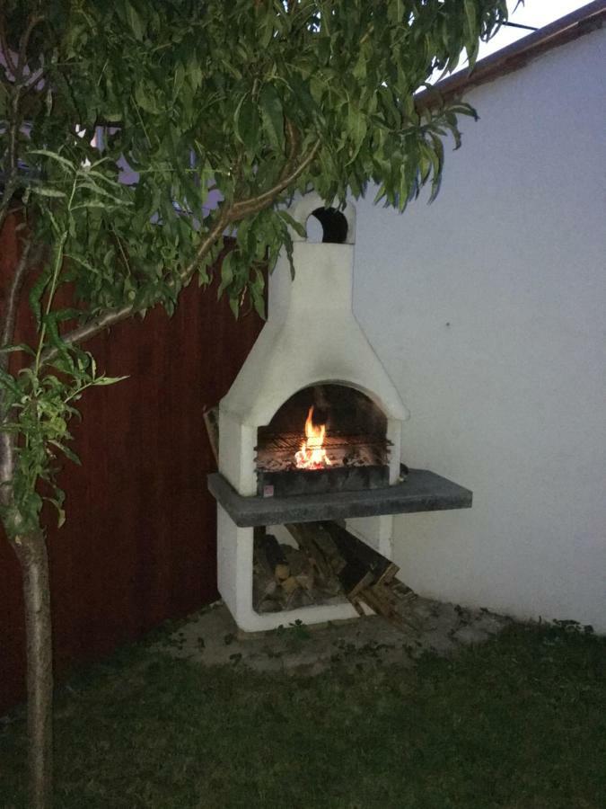 Luca Holiday House Budaörs Zewnętrze zdjęcie