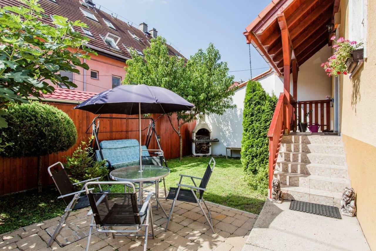 Luca Holiday House Budaörs Zewnętrze zdjęcie